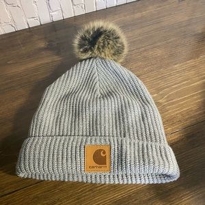 Womans carhartt pom hat
